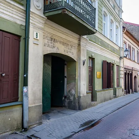 Studio In Old Town 아파트